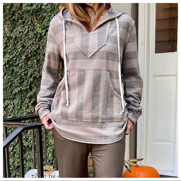 Fabulous Boyfriend Drawstring Striped stylish Hoodie - Picture 6 of 7